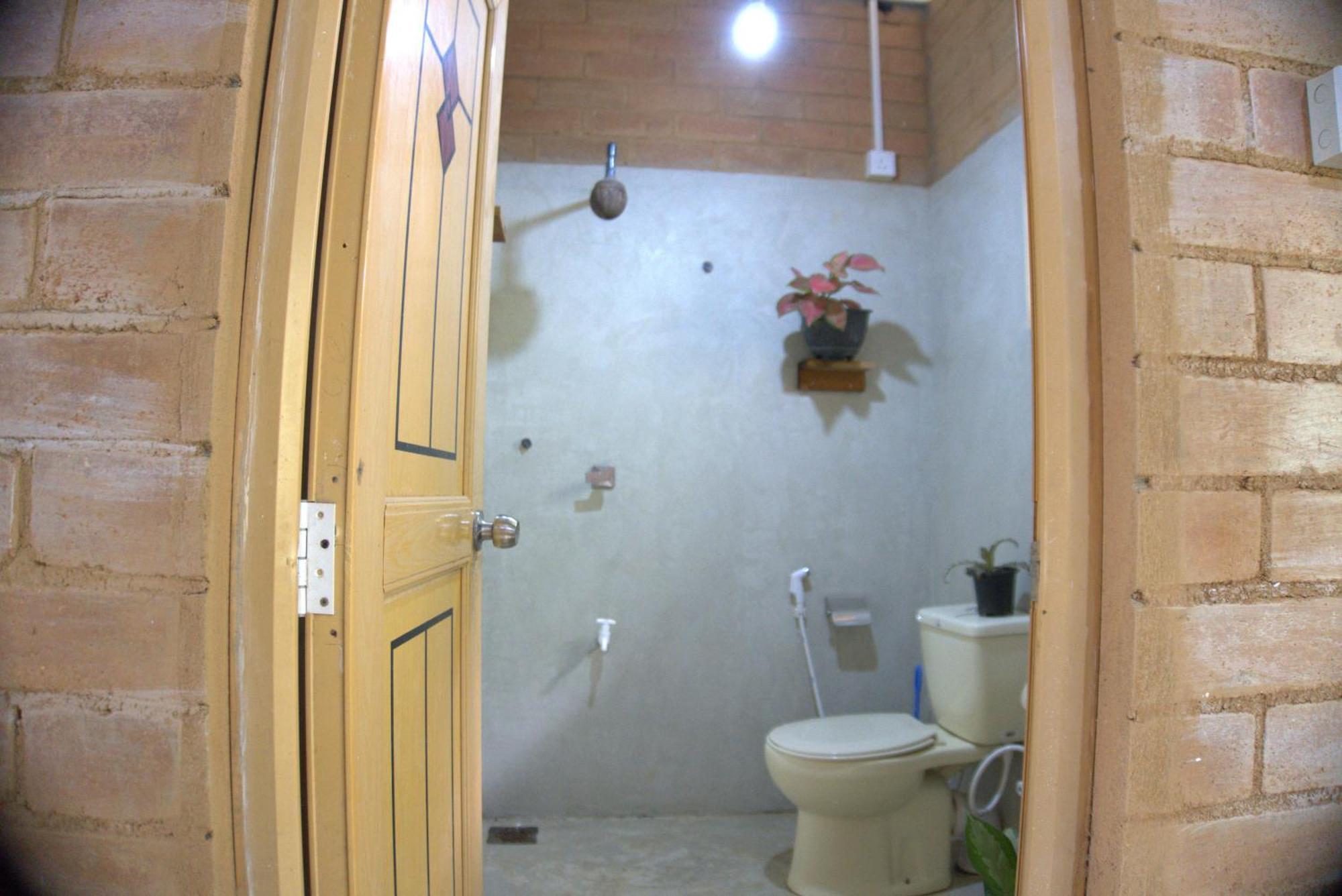 Passionfruit Homestay Matara Eksteriør bilde